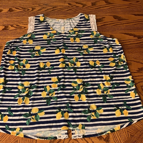 Westport Sleeveless Blue & White Striped Shirt with Clusters of Lemons - Picture 6 of 11